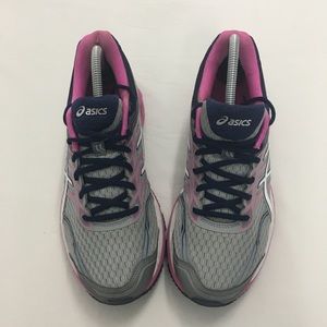 Asics Womens Sz 10.5 GT-2000 5 Running Shoes